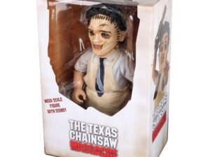 Texas Chainsaw Massacre Mega Scale Action Figure With Sound Feature Leatherface 38 Cm