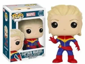 Mroczny Kapitan Marvel z Maską