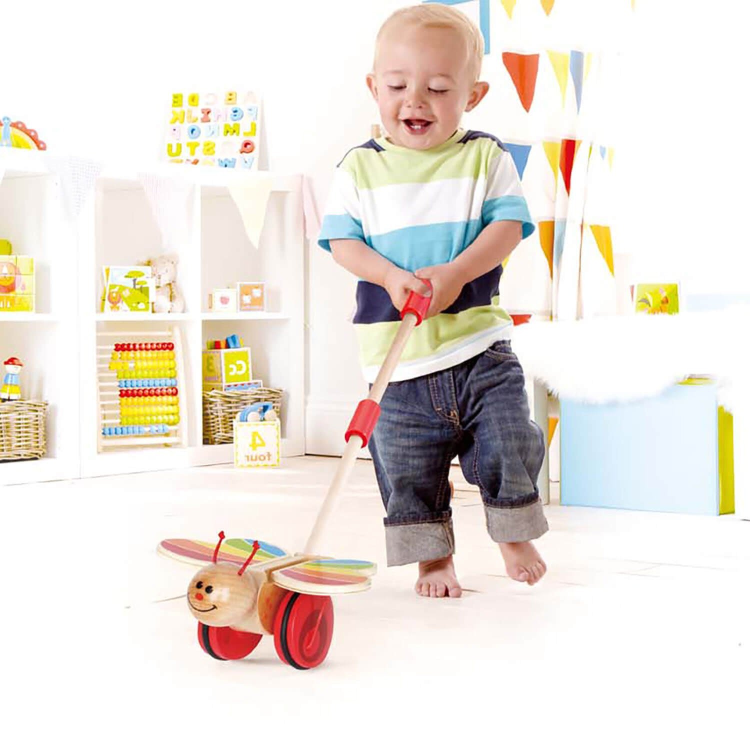 Farfallina Spingibile Con Bastone In Legno Hape