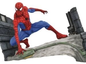 Marvel Comic Gallery Pvc Statue Spider Man Webbing 18 Cm