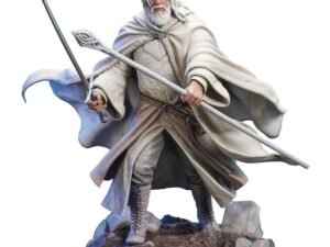 Lord Of The Rings Gallery Deluxe Pvc Statue Gandalf 23 Cm