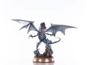 Yu Gi Oh Pvc Statue Blue Eyes White Dragon Silver Edition 35 Cm