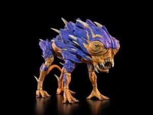Lowland Scapeback Deluxe Creature Cosmic Legions Oxkrewe Book One Thraxxon Action Figure
