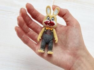 Robbie The Rabbit Yellow Silent Hill 3 Mini Action Figure 10 Cm End April 2021