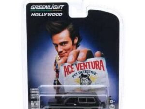 Ace Ventura Diecast Model 1 64 1989 Chevrolet Blazer